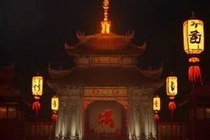 年代剧旧城风信剧照：老邮差整理退信